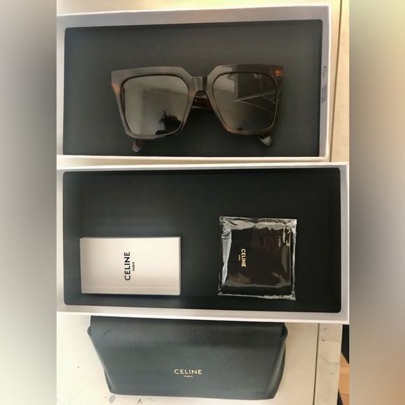 Celine New square tortoise sunglasses for sale - Picture 2 of 7
